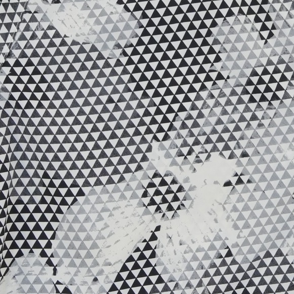 Nike Running Women's Size Large Grey Geometric Floral Hooded Windbreaker Jacket - Picture 5 of 7